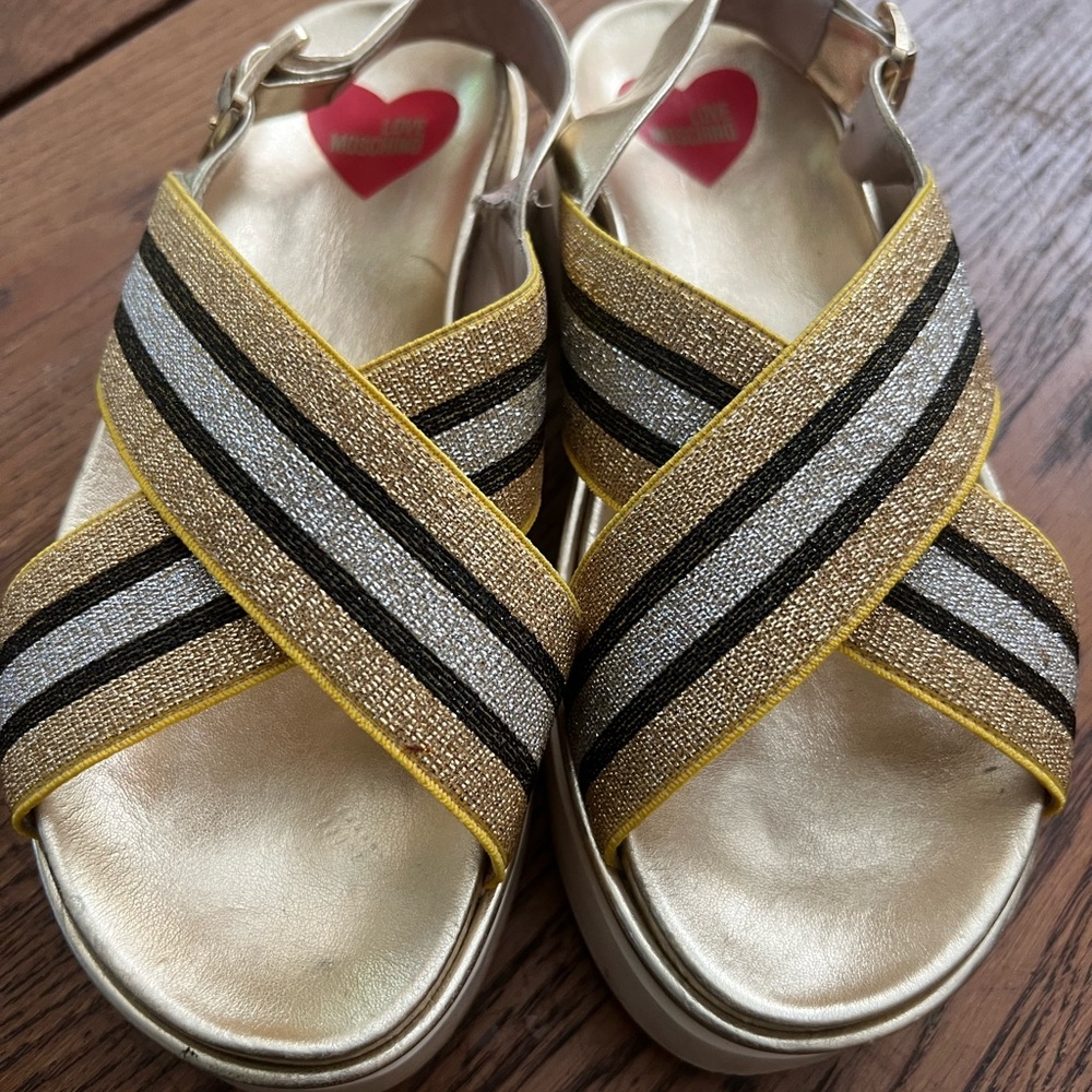 Love Moschino sandals